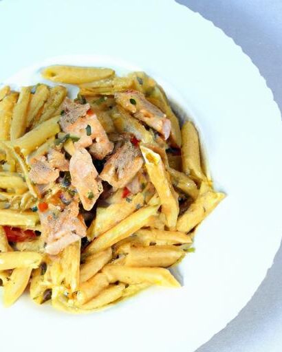 Mediterranean Tuna Pasta: A Flavorful Coastal Classic