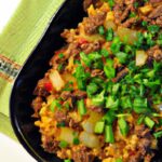 One-Pan Ground Beef & Rice Skillet: Easy Flavorful Meal