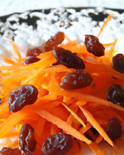 Sweet Harmony: Carrot Halwa with Juicy Raisins Recipe