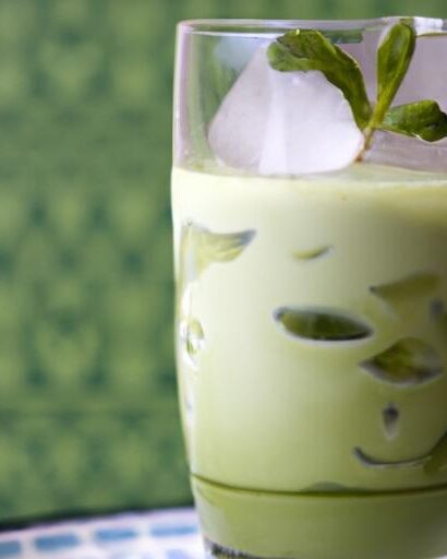 Chill Out: How to Make the Perfect Iced Matcha Latte at Home