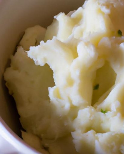 Creamy Garlic Mashed Potatoes: A Flavorful Classic Recipe