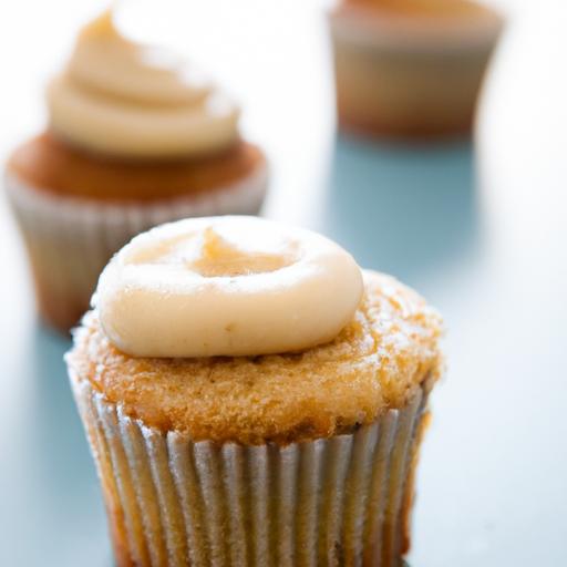 Vanilla Bean Cupcakes: A ⁢Sweet‌ Classic ⁤with a Twist